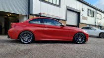 NEW 18 INCH 359 STYLE ALLOY WHEELS IN GLOSS GUNMETAL, WIDER 9" REARS 5x120