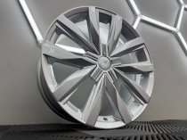 New 18 Inch Springfield Style Alloy Wheels In Hyper Silver VW Transporter T5 T6 865Kg Load Rating 5x120