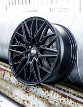 New 18 Inch Bola Vansport B32 Alloy Wheels In Matt Black, 1150kg Load, Mercedes Sprinter / VW Crafter Vans 6x130