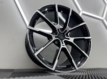 New 19 Inch Type 728 Alloy Wheels in Gloss Black With Polished Face And Wider 9.5″ Rears 5x120