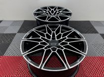 New 19 Inch Type 826 Comp Style Alloy Wheels in Gloss Black With Polished Face And Wider 9.5" Rears 5x120