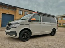 New 18 Inch 1AV ZX12T Alloy Wheels In Gloss Black, 1125kg Load Rated, Ford Transit Custom Gen 1 5x160