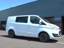 New 16 Inch Romac Stealth Alloy Wheels In Gloss Black With Polished Face, 1250kg Rating for Mercedes Vito, 5x112