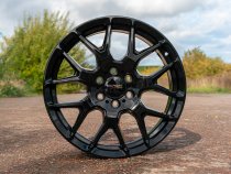 New 18 Inch Wolfrace Wolfhart Flowformed Munich 3 Alloy Wheels In Gloss Black, 875kg Load Rated, Ford Transit Custom Gen 2, VW Transporter T7 6x120