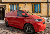 New 18 Inch Wolfrace Vanspeed Bayern V7 Alloy Wheels In Gloss Raven Black, 1050kg Load Rated, Ford Transit Custom Gen 2, VW Transporter T7 6x120