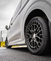 New 20 Inch Riviera RF26 Alloy Wheels In Black Polished Dark Tint, Flow Formed, 1000kg Load Rated, Ford Transit Custom Gen 2, VW Transporter T7 6x120