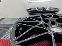 New 19 Inch Type 666 Comp Style Alloy Wheels in Gloss Black With Wider 9.5" Rears 5x120