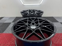 New 19 Inch Type 666 Comp Style Alloy Wheels in Gloss Black With Wider 9.5" Rears 5x120