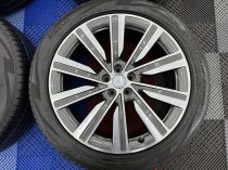 Used 22 Inch Genuine Landrover Range Rover L460 Sport Style 1073 Alloy Wheels Inc Pirelli Tyres , L405 , Discovery L462 5x120