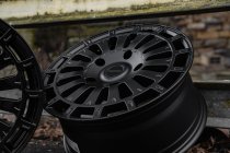 New 18 Inch Riviera Xtreme RXS5 Alloy Wheels in Gloss Black, Load Rated 1250kg For Ford Transit Custom 5x160