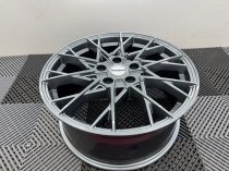 New 18 Inch Riviera RV197 Alloy Wheels in Gloss Gunmetal 850kg Load 5x120