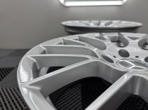 New 18 Inch 359 Style Alloy Wheels In Silver, Wider 9" Rears BMW 5x120