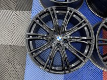 Used 20 Inch Genuine Bmw Style 759 Individual Alloy Wheels,G30 G31 5 Series, Recently Refurbished In Gloss Black, Wide Rear 5x112