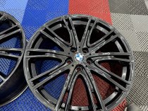 Used 20 Inch Genuine Bmw Style 759 Individual Alloy Wheels,G30 G31 5 Series, Recently Refurbished In Gloss Black, Wide Rear 5x112