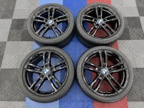 Used 18 Inch Genuine BMW Style 719M F20 F22 M140i M240i Alloy Wheels, Fully Refurbed In Gloss Black, Wide Rear Inc VG Bridgestone Runflat Tyres