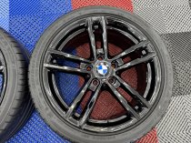 Used 18 Inch Genuine BMW Style 719M F20 F22 M140i M240i Alloy Wheels, Fully Refurbed In Gloss Black, Wide Rear Inc VG Bridgestone Runflat Tyres