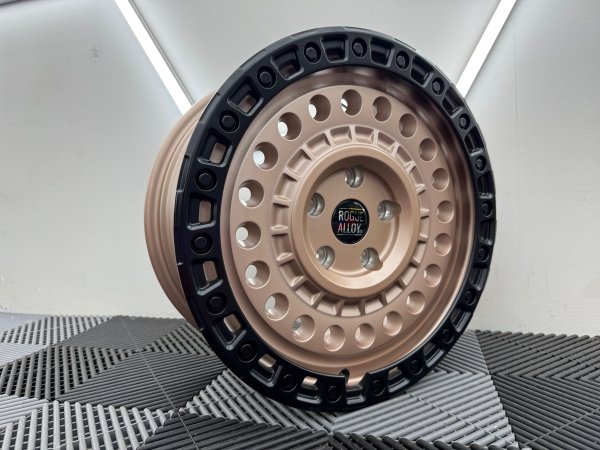 New 17 Inch Rogue Rocky Alloy Wheels In Sand With Black Lip 2000kg VW Transporter T5 T6 5x120
