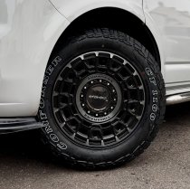 New 17 Inch Tomahawk Yakama Alloy Wheels In Gloss Black / Dark Tint 955kg Ford Transit Custom Gen 2, VW Transporter T7 6x120