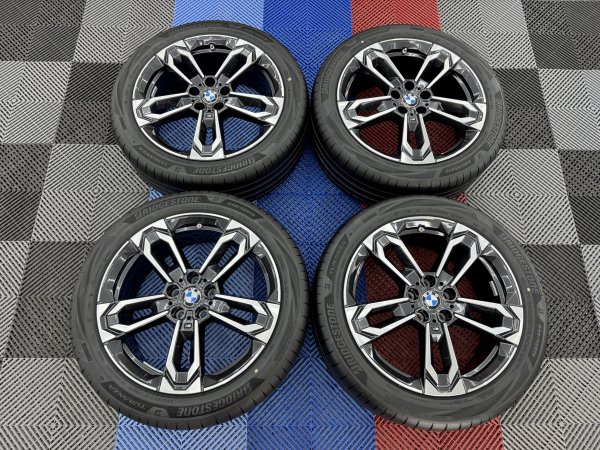 Used 19 Inch Genuine BMW Style 871 M Alloy Wheels, U11 X1 / U10 X2 IX1 IX2 ,As New Delivery Mileage Including Full Tread Bridgestone Tyres 5x112