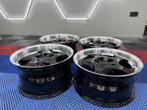 New 17 Inch Throwing Star M5 Style Alloy Wheels In Gloss Black With Polished Dish And Deeper 9" Rears 5x120