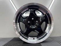 New 17 Inch Throwing Star M5 Style Alloy Wheels In Gloss Black With Polished Dish And Deeper 9" Rears 5x120