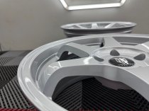 New 18 Inch Fox PF5 Flow Forged Alloy Wheels In Ice Silver, Wider 9" Rear Option BMW 5x120