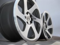 NEW 18 INCH 3SDM 0.06 ALLOY WHEELS IN SILVER WITH POLISHED FACE AND DEEPER CONCAVE 9.5" REAR OPTION 5x112