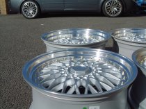 NEW 18" DARE DR RS ALLOY WHEELS IN SILVER/POLISHED,WITH GOLD RIVETS, DEEP DISH 9.5" REAR OPTION