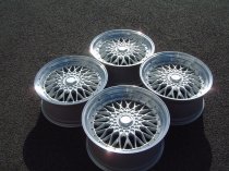 NEW 18" DARE DR RS ALLOY WHEELS IN SILVER/POLISHED,WITH GOLD RIVETS, DEEP DISH 9.5" REAR OPTION