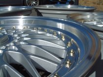 NEW 18 INCH DARE DR RS ALLOY WHEELS IN SILVER WITH POLISHED DISH AND GOLD RIVETS, DEEP DISH 9.5" REAR OPTION