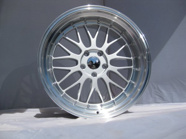 NEW 20 INCH LM STYLE ALLOY WHEELS IN SILVER WITH POLISHED DISH AND VERY DEEP 10.5" REARS 5x120