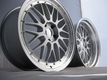 NEW 20 INCH LM STYLE ALLOY WHEELS IN SILVER WITH POLISHED DISH AND VERY DEEP 10.5" REARS 5x120