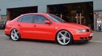 NEW 19 INCH BOLA B3 ALLOY WHEELS IN GLOSS SILVER WITH DEEPER CONCAVE 9.5" REAR 5x112