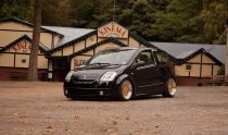 NEW 17" DARE DR RS ALLOY WHEELS IN GOLD WITH CHROME RIVETS AND VERY DEEP DISH, 10" REARS