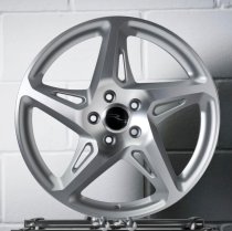 NEW 18 INCH RIVER RVR R4 ALLOY WHEELS IN MATT SILVER WITH MATT POLISHED FACE 5x112