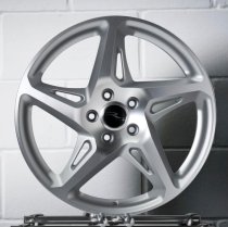 NEW 18" RIVER R-4 ALLOY WHEELS IN MATT SILVER WITH MATT POLISHED FACE