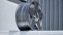 NEW 18 INCH BOLA B10 ALLOY WHEELS IN MATT GUNMETAL
