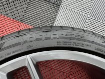 NEW 22 INCH VEEMANN V-FS28 ALLOY WHEELS IN GLOSS GRAPHITE WITH DEEPER CONCAVE 10.5" REARS INCLUDING PART WORN TYRES 5x120