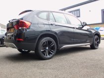 NEW 18 INCH 4M 437 STYLE ALLOY WHEELS IN SHADOW BLACK WITH DARK TINTED LACQUER 5x120