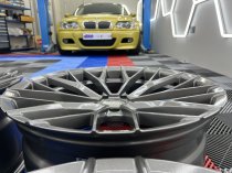 NEW 20 INCH QUANTUM44 SFF2 ALLOY WHEELS IN DIAMOND GRAPHITE WITH DEEPER CONCAVE 10" REAR 5x112