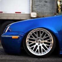 NEW 18 INCH WCI SY10 Y SPOKE ALLOYS IN SILVER WITH POLISHED FACE, DEEP CONCAVE 9.5" ALL ROUND 5x112