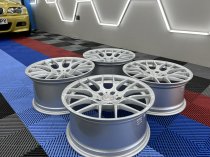 NEW 18 INCH VEEMANN VC359 M359 Y SPOKE ALLOY WHEELS IN QUARTZ SILVER WITH DEEPER CONCAVE 9.5" REARS 5x120