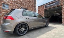 NEW 19 INCH VEEMANN V-FS42 ALLOY WHEELS IN GRAPHITE SMOKE MACHINE WITH DEEPER CONCAVE 9.5" REAR OPTION 5x112