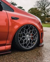 NEW 21 INCH VEEMANN V-FS42 ALLOY WHEELS IN GLOSS GRAPHITE WITH DEEPER CONCAVE 10.5" REARS 5x112