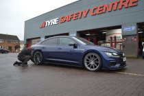NEW 20 INCH ISPIRI FFR1 ALLOY WHEELS IN CARBON GREY BRUSHED WITH DEEPER CONCAVE 10.5" REARS 5x120