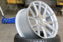 NEW 20 INCH RIVIERA RV185 ALLOY WHEELS IN SILVER WITH POLISHED FACE AND DEEPER CONCAVE 9.5" REARS 5x120