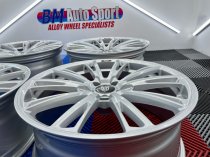 NEW 19" FOX OMEGA ALLOY WHEELS IN SILVER WITH WIDER 9" REARS
