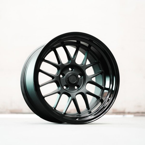 NEW 18 INCH 7TWENTY STYLE 57 FLOW FORMED ALLOY WHEELS IN SATIN BLACK WITH GLOSS DISH, BIG DISH 10.5" REARS