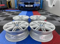 USED 17 INCH GENUINE BMW STYLE 207 1 SERIES M SPORT ALLOY WHEELS,WIDE REAR, FULLY REFURBED 5x120
