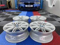 USED 17" GENUINE BMW STYLE 207 1 SERIES M SPORT ALLOY WHEELS,WIDE REAR, FULLY REFURBED